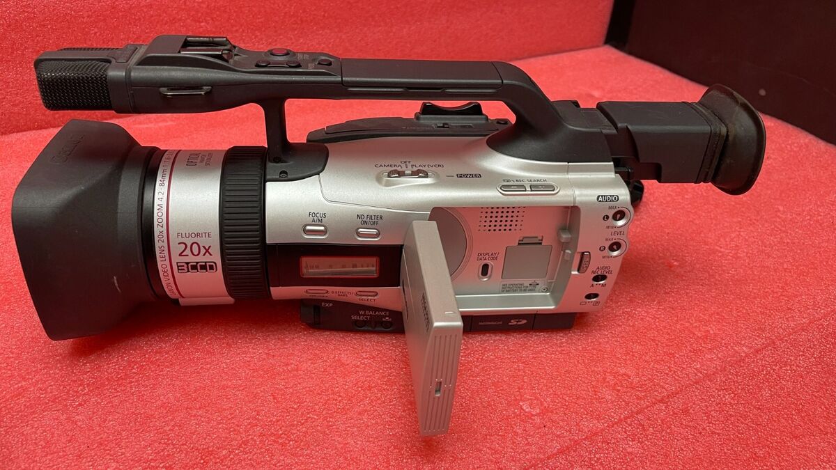 CANON DM-XM2 E - 3CCD DIGITAL VIDEO CAMCORDER XM2 PAL | eBay CANON DM-XM2 E - 3CCD DIGITAL VIDEO CAMCORDER XM2 PAL | eBay