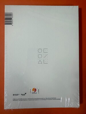 CHUU - Single Album CD (Sealed) LOONA MONTHLY GIRL K-POP