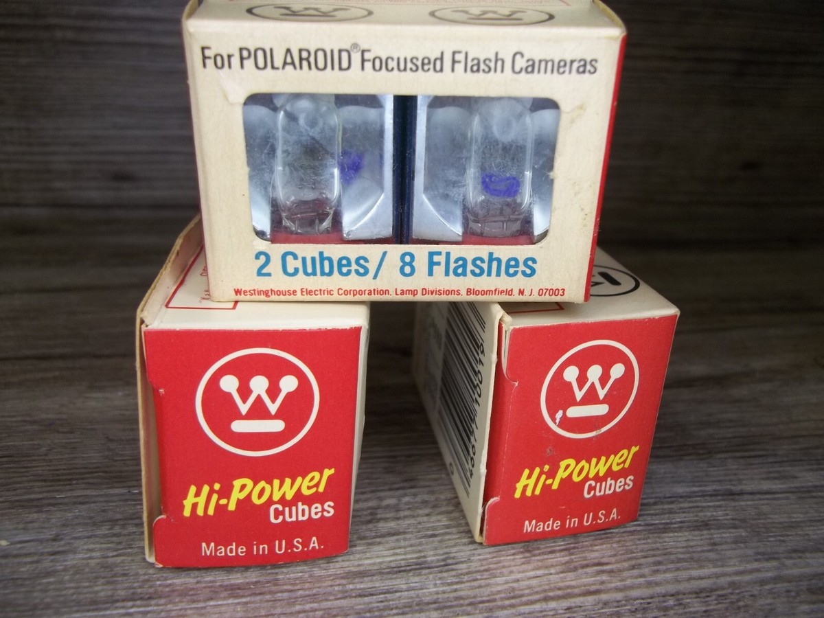 Flash Cubes ITT Pour Appareil Photo Ancien Vintage - Ouvert Mais Jamais Utilisé