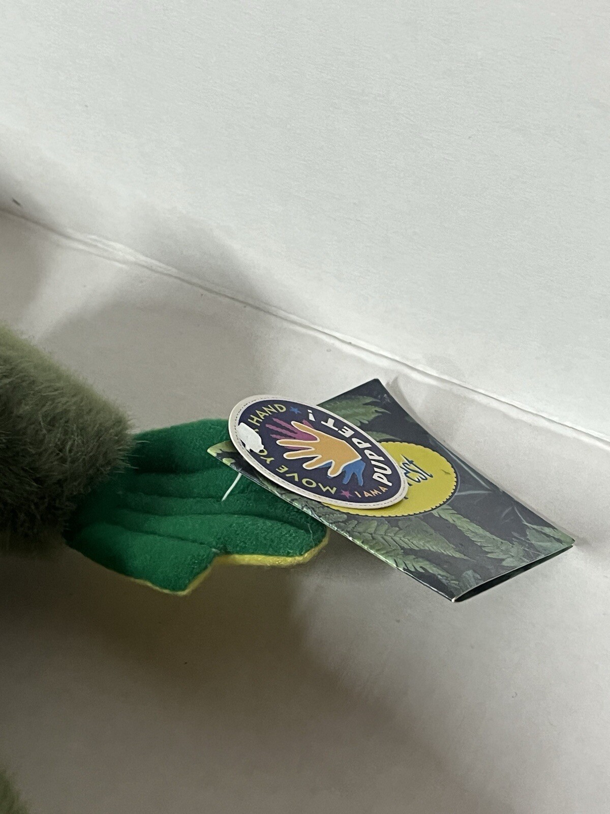 Iguana Lizard Reptile Puppet Hosung Brand Plush w/Tags 1997