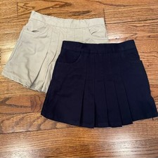 The Children  s Place Pleated Skirt Bundle Navy Blue  Tan Girl  s Size 4