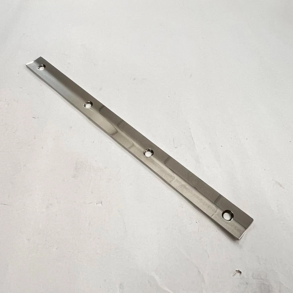 Barra de parabrisas de acero inoxidable pulido para camioneta Chevy GMC 1939-1946 para divisor Foto 4 de 4