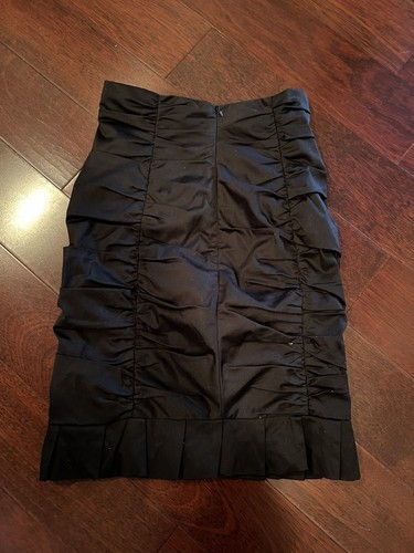 Nanette Lepore Black Smart Ruched Wiggle Pencil Stretch Skirt Pleated Sz 4 - Picture 2 of 2