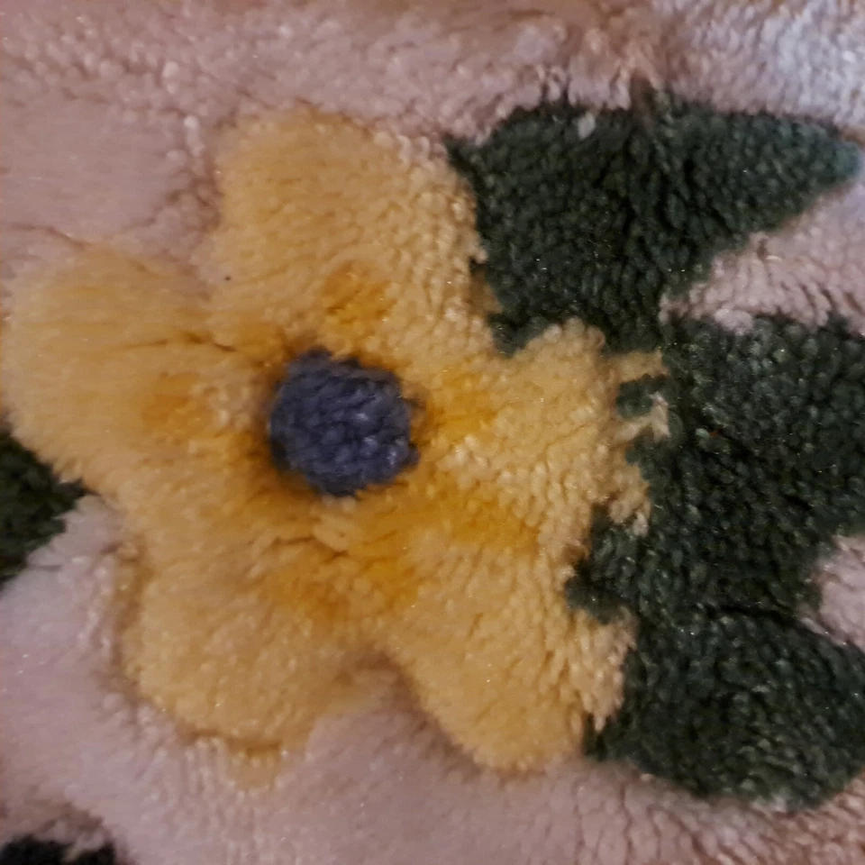 Vintage anos 60? Tapete floral felpudo franjas pesado tapete de banheiro Chanelle tapete de borracha - Imagem 4 de 4