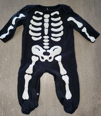BABY HALLOWEEN SLEEPER size 3/6 month CHICK PEA SKELETON black white CUTE!