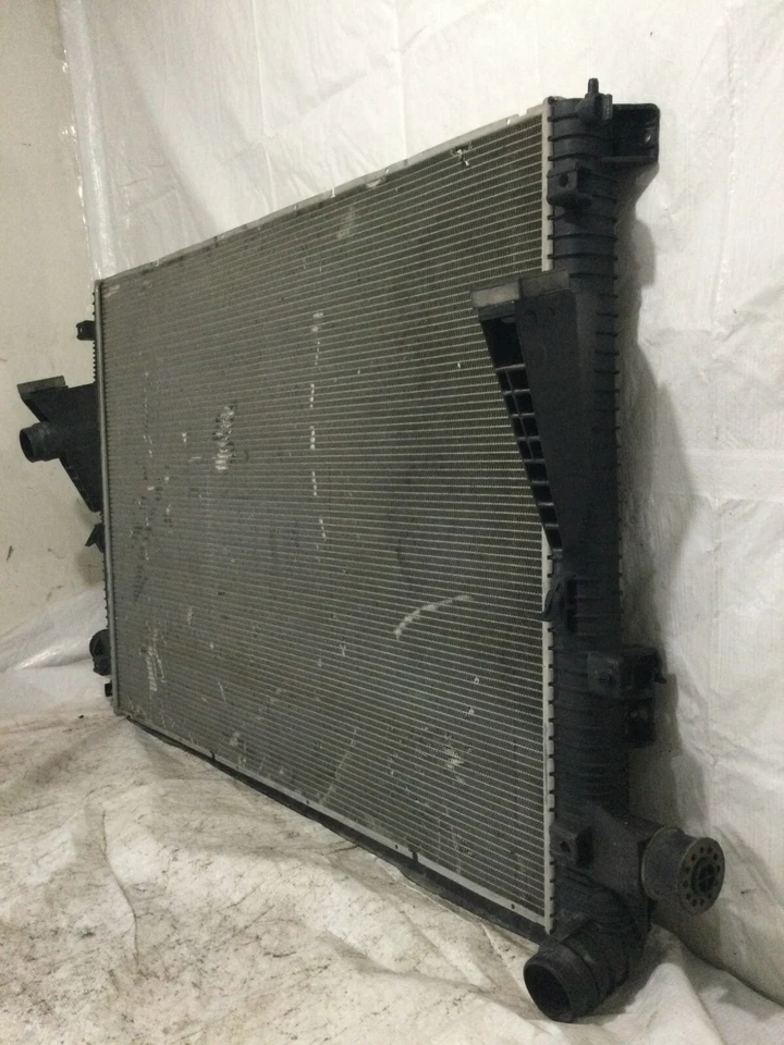 Ford F-250 2015 F-350 F250 F350 radiador Super Duty OEM BC34-8005-CG Foto 3 de 4