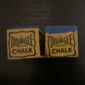 Triangle Billiard Chalk Kieckhefer Mfg. Co. Chicago USA 2 Cubes