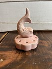 Vintage USA Shawnee Pottery Rare Pink Color Flower Frog Koi Fish — photo 2
