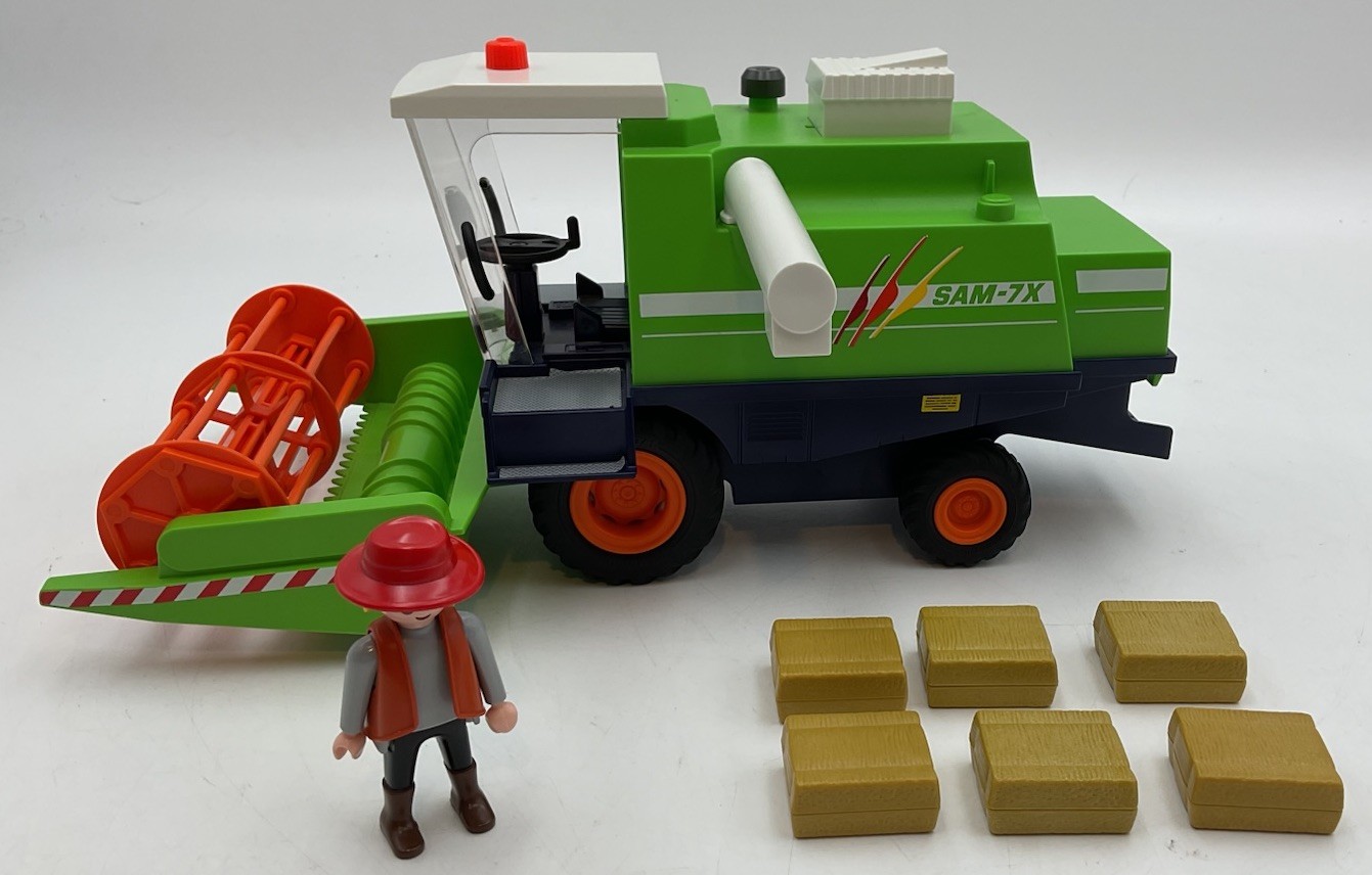 Playmobil 9532 Country Combine Harvester toy farm playset farming tractor farms