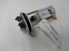 Pompe à essence Peugeot 106