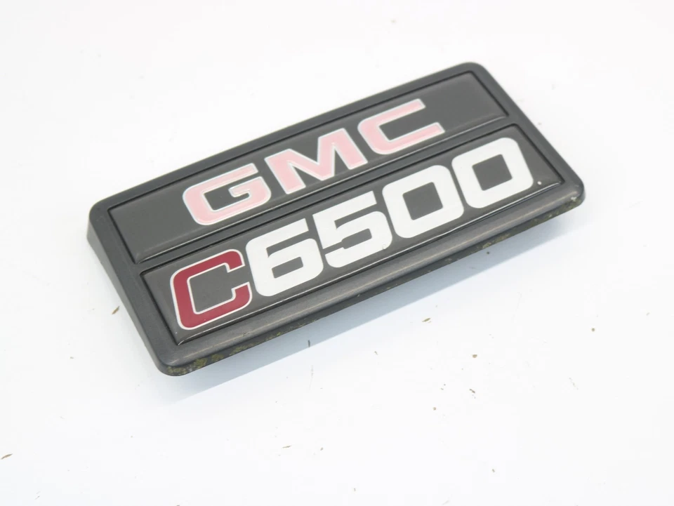 2001 GMC C6500 Topkick Original Fender Emblem Foto 2 de 4