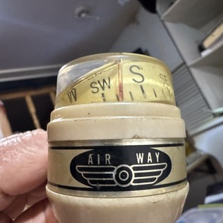 Airway compass with bracket seems to be working fine