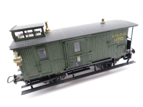 361H0 /12 - Trix H0 - Packwagen grün 16202 der K.Bay.Sts.B - top | Condition: Gebraucht
