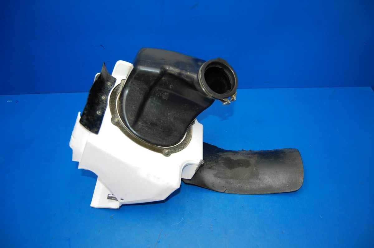 2000 96-01 YZ250 OEM AIR BOX CLEANER INTAKE CHAMBER AIRBOX 4SS