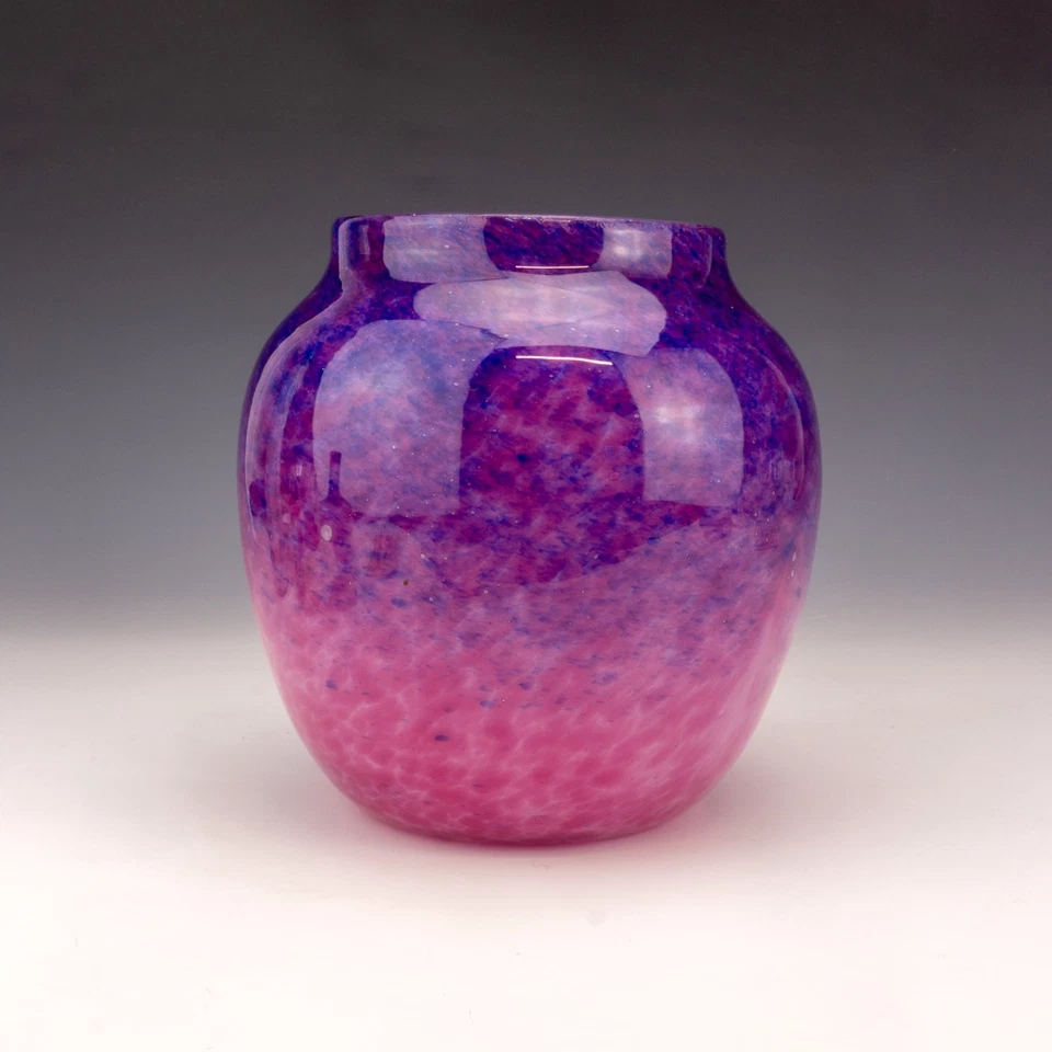 Antique Monart Scottish Glass - Pink & Purple Mottled Decorated Vase - Art Deco - Image 2 of 4