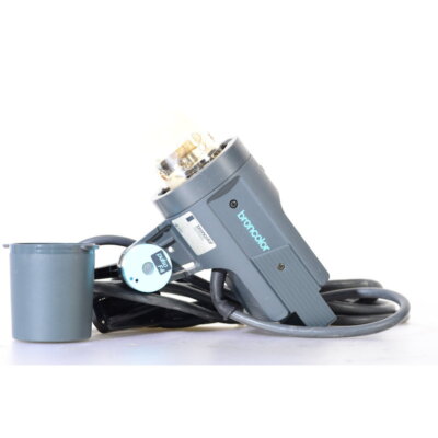 Broncolor Leuchtenkopf Pulso F4 ohne Lampe / Lampenkopf 3200 J / Studiozubehör 