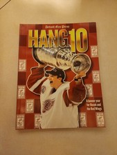 Detroit Red Wings 2002 Stanley Cup Champions Commemorative Program Original