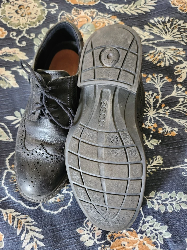 Ecco Boys Shoes 39 Black US Size 6 6.5 Lace Up Wingtip Leather - Image 4 of 4