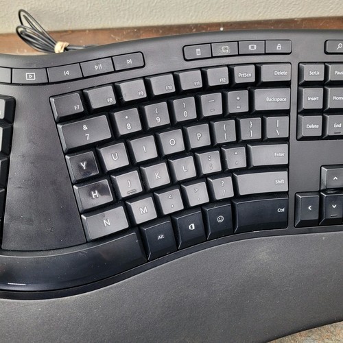 Microsoft Ergonomic Keyboard Wired Model 1878 USB 2.0 Black - Picture 3 of 14