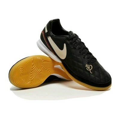 nike ronaldinho indoor shoes