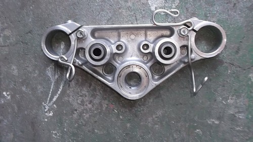 Honda VT 750 shadow spirit 2013 TOP TRIPLE CLAMP - Picture 2 of 2