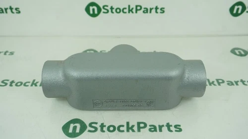 APPLETON T150-M 1-1/2" MALL IRON FORM 35 UNILETS NSNB