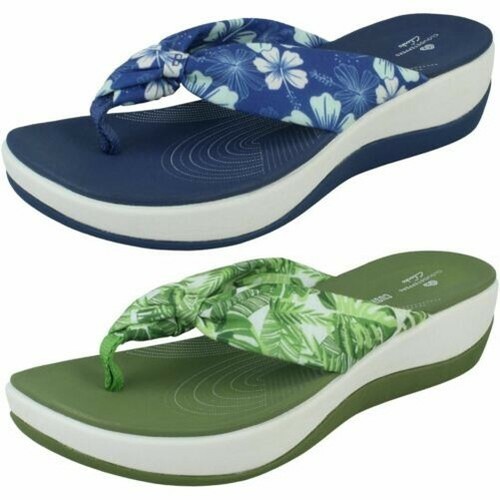 clark cloud stepper sandals