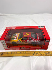 Racing Champions 1995 Terry Labonte 5 Kellogg's Chevrolet NASCAR 1:24 Diecast