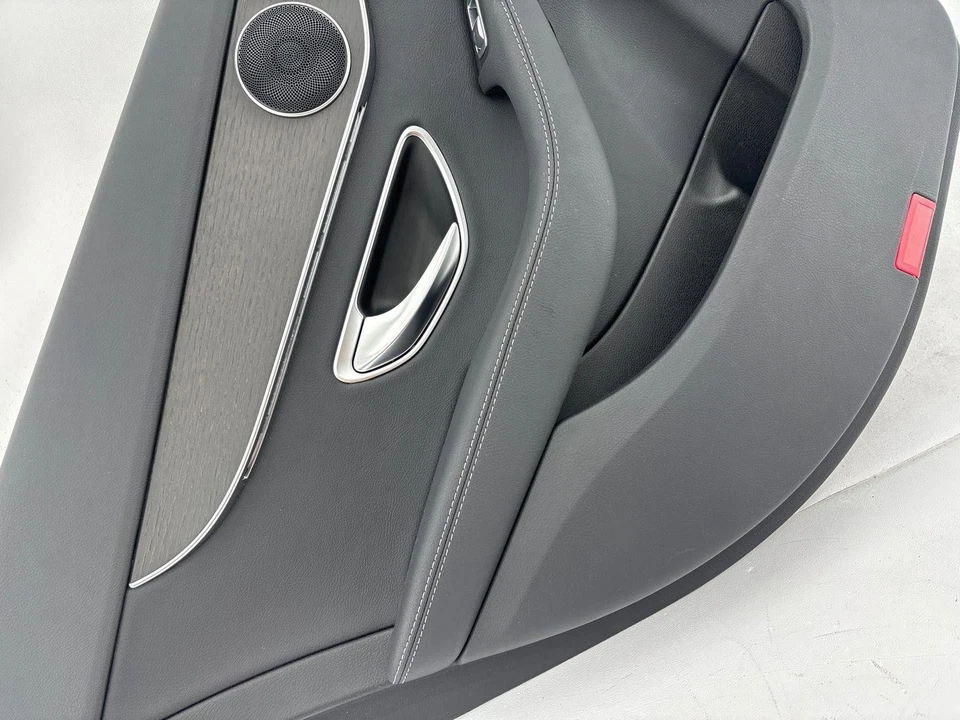 Cubierta de moldura de panel de puerta trasera izquierda Mercedes-Benz W205 C300 2017-2021 OEM Foto 3 de 4