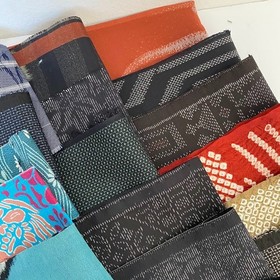 Silk Bundle #224 36 Strips Vintage Fabric Scraps Japanese Kimono Fabric Bag