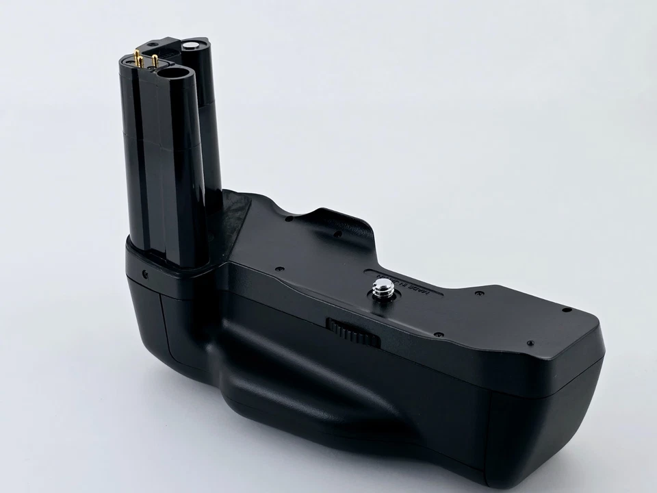 🌸[MINT] Nikon MB-10 Multi Power Vertical Grip for F90 F90X N90 N90s From Japan - Image 3 of 4
