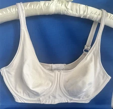GLAMORISEe MagicLift Active Support Bra (#1743), Cream, 36D - EXCELLENT
