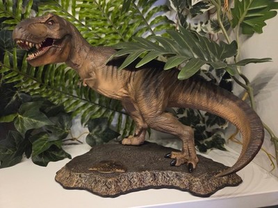 Jurassic Park Tyrannosaurus Rex Statue Maßstab 1:38 (Prime 1 Studio) + Shipper
