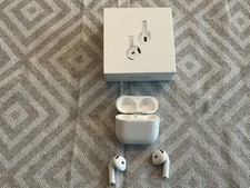 APPLE AirPods 4 mit Aktiver Geräuschunterdr�...