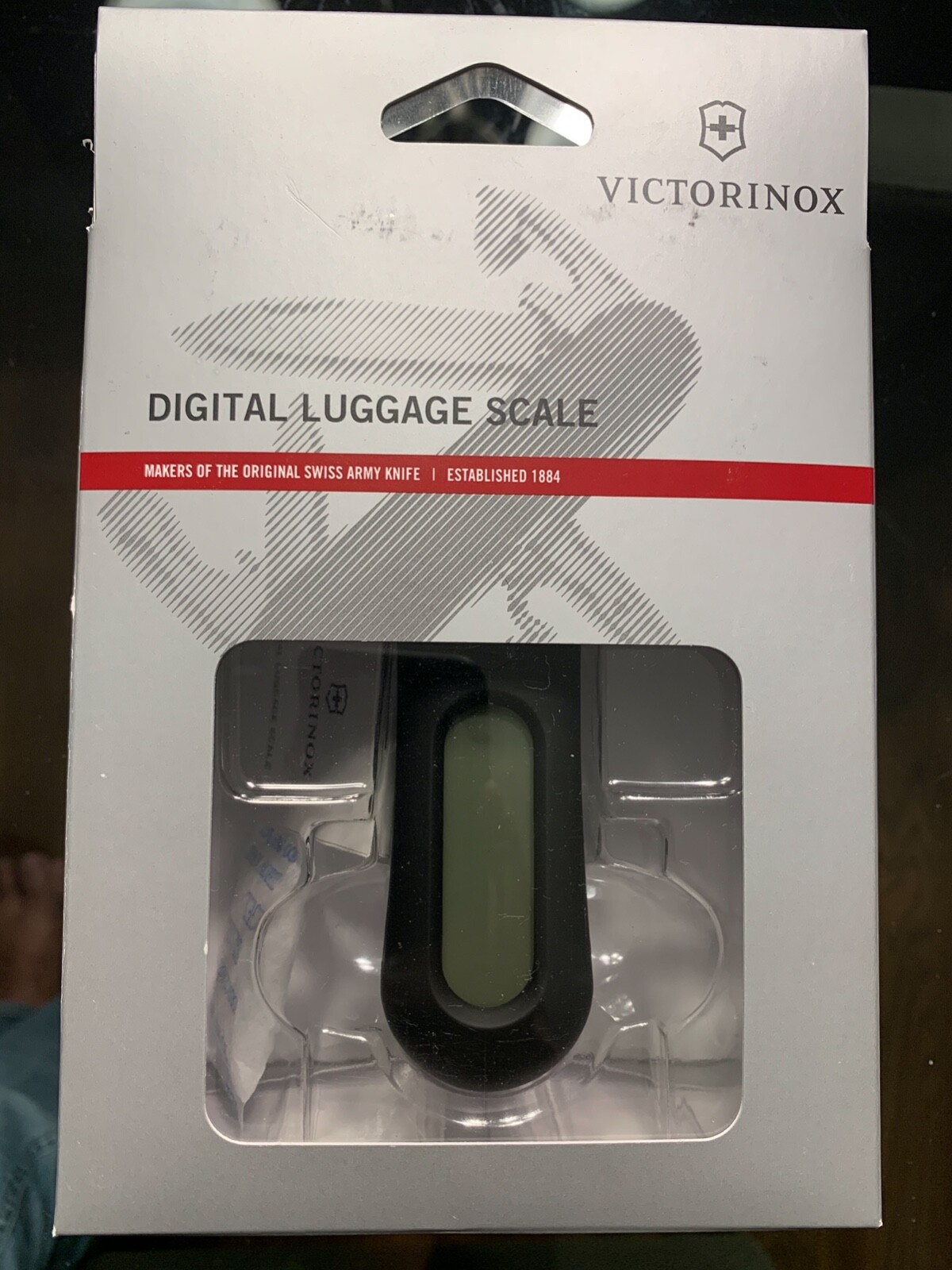 victorinox luggage scale