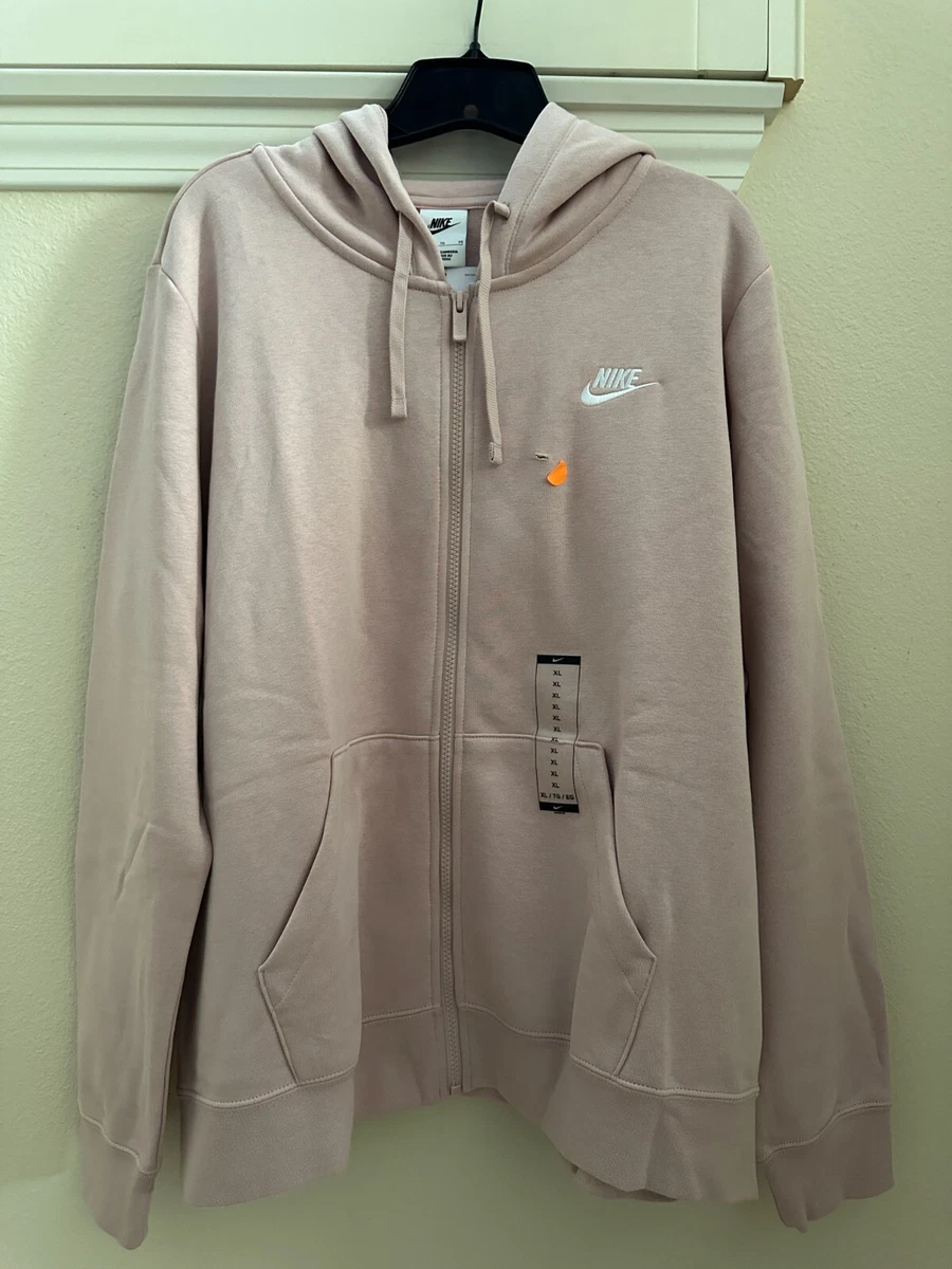 Nike hoodie deals free shipping