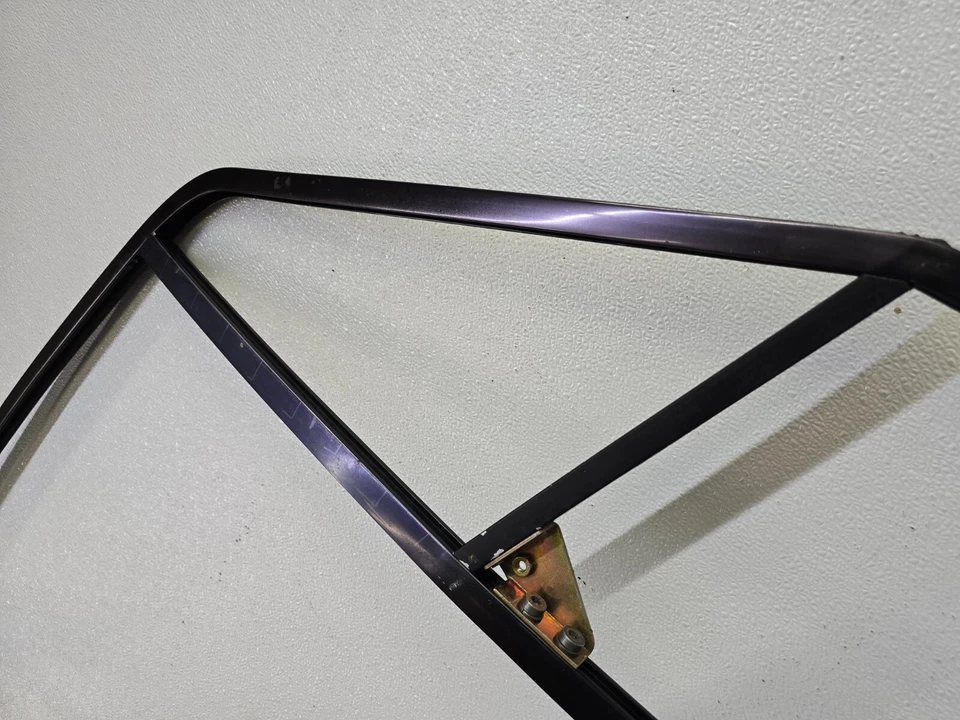 USADO ORIGINAL PORSCHE 911 930 PASAJEROS PUERTA MARCO BRILLANTE 1969-79 #29 Foto 2 de 4