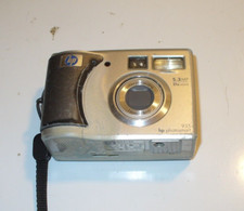 HP PhotoSmart 935 5.3 MP Digital Camera 21x Zoom Silver For Parts/Repair