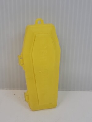 Vintage 1978 YELLOW Fleer MR BONES Candy Empty 3  Coffin Container 