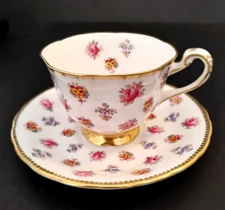 382A ROYAL CHELSEA TEA CUP & SAUCER ROSES PANSIES FORGET ME NOT ENGLAND