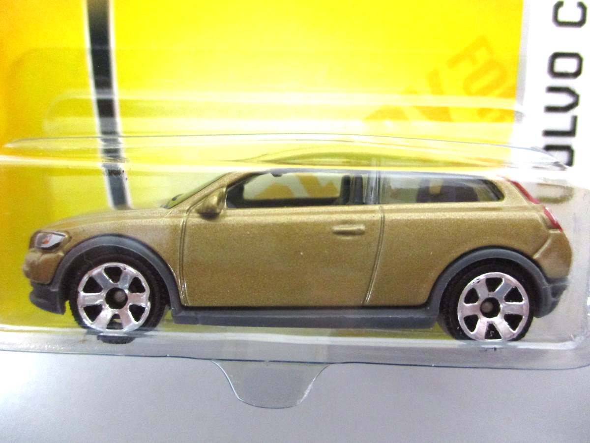 MATCHBOX - MBX METAL - VOLVO C30 (METALLIC GOLD) - DIECAST | eBay