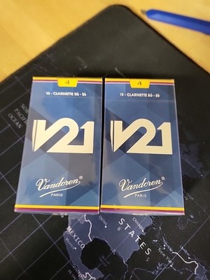 Vandoren V21 Eb Clarinet Reeds Strength 4 --2 Boxs of 10