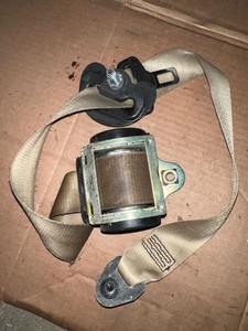 BMW 5 E60 E61 2005 Sicherheitsgurt vorne 601629800 LIA29739