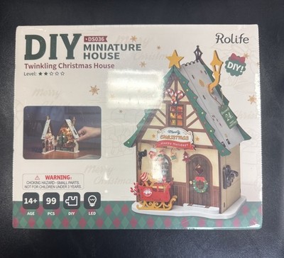 Rolife DIY Miniature House Twinkling Christmas House Brand New