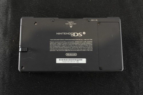 Consola Nintendo DSi Negra Mate 3 Juegos Toy Story Ben 10 Lego Indiana Jones - Imagen 7 de 9