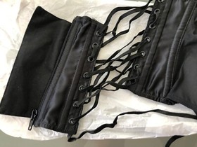 AGENT PROVOCATEUR WASPIE/ CORSET -  New in  Box - Medium