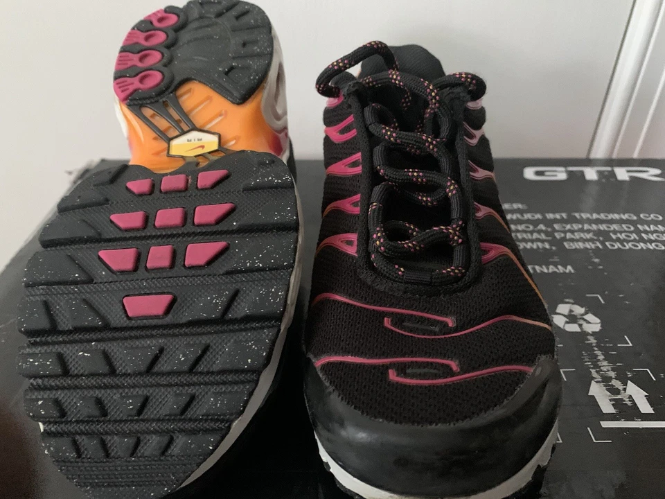 "Air Max Plus GS ""Черный активный розовый""" - Изображение 4 из 4