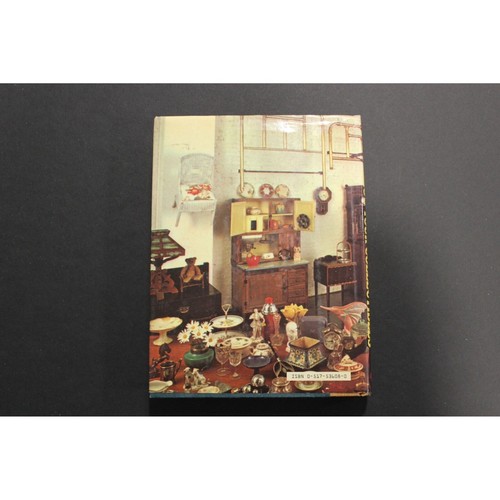 Hardcover Book "Kovel's Know your Collectibles" by Terry and Ralph Kovel 1981 wi - Picture 2 of 2