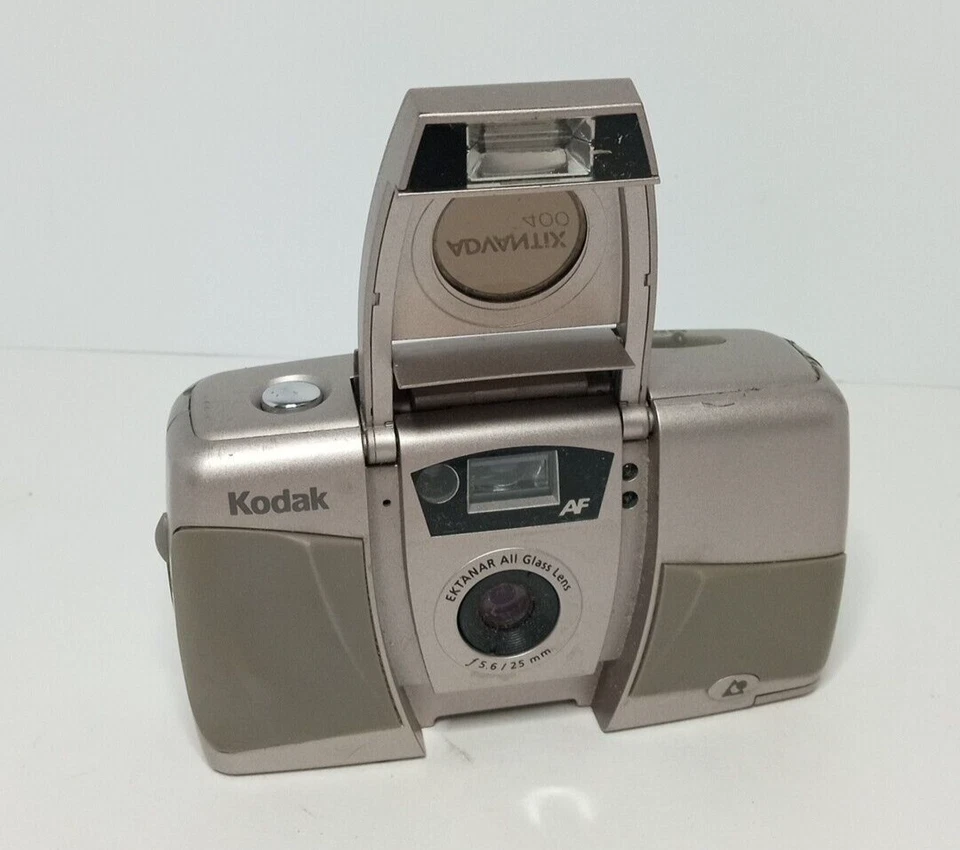 Cámara fotográfica compacta Kodak Advantix C400 película plateada de 35 mm Foto 2 de 4