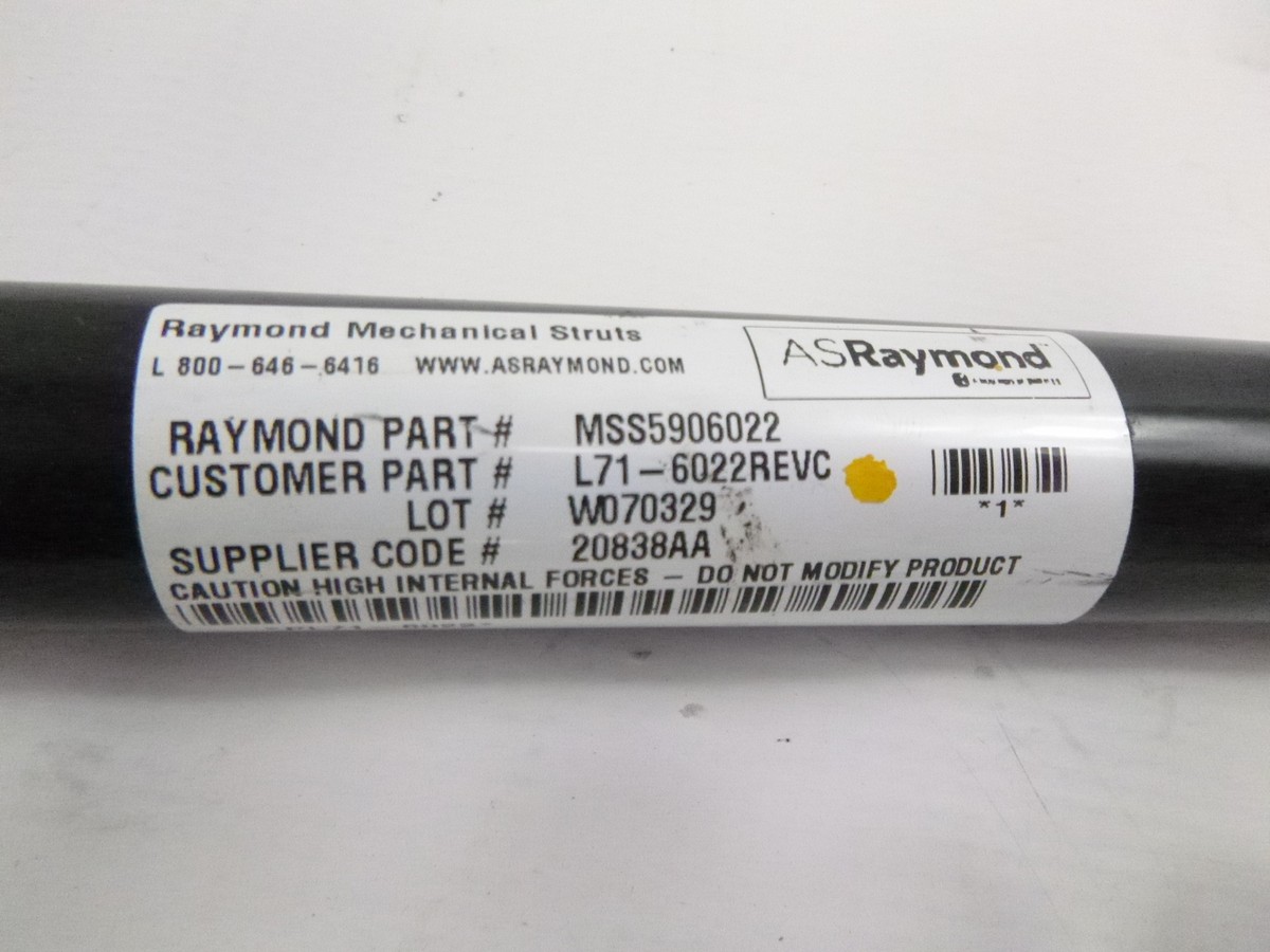 2017 Peterbilt 579 PACCAR L71-6022 RH Hood Strut Assist Single